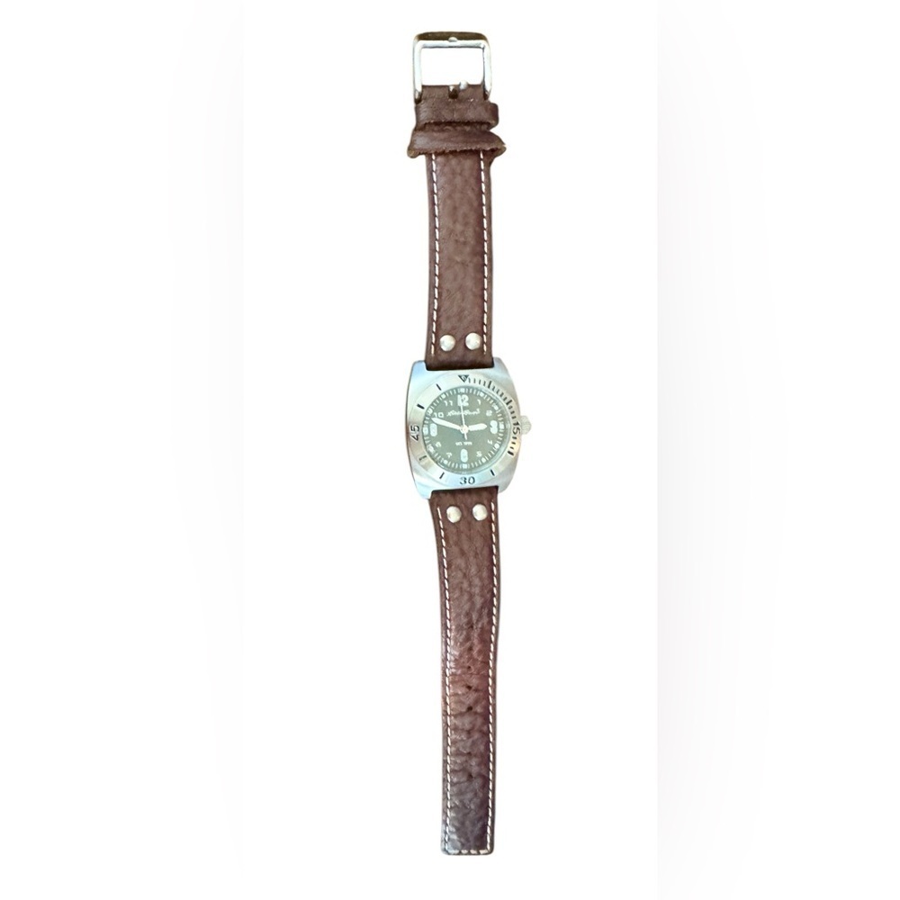 Eddie Bauer 1136 Brown Leather Round Stainless Steel 30mm Quartz Watch - Picture 5 of 8